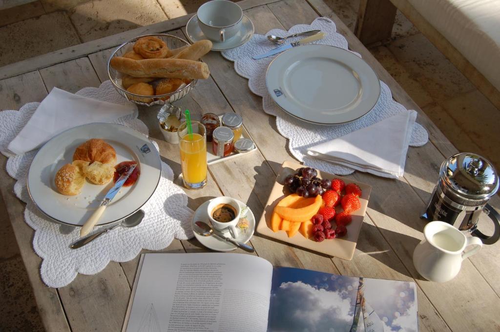 Pastis Hotel St Tropez سان تروبيه المظهر الخارجي الصورة